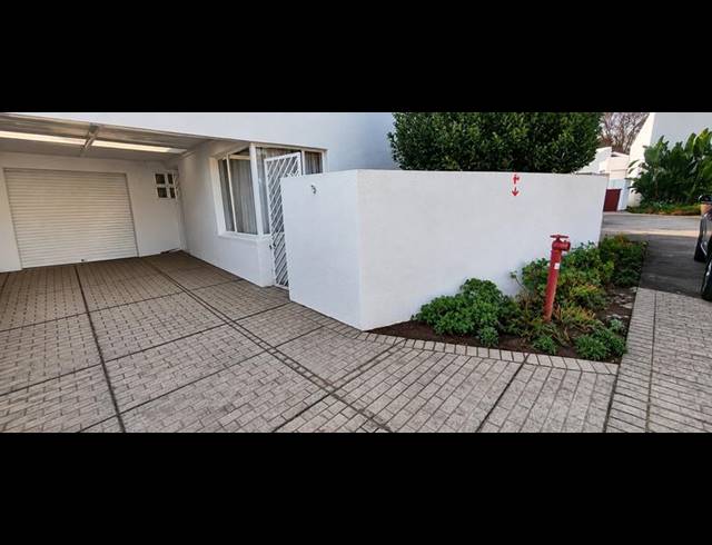 2 BEDROOM TOWNHOUSE FOR SALE IN CELTISDAL